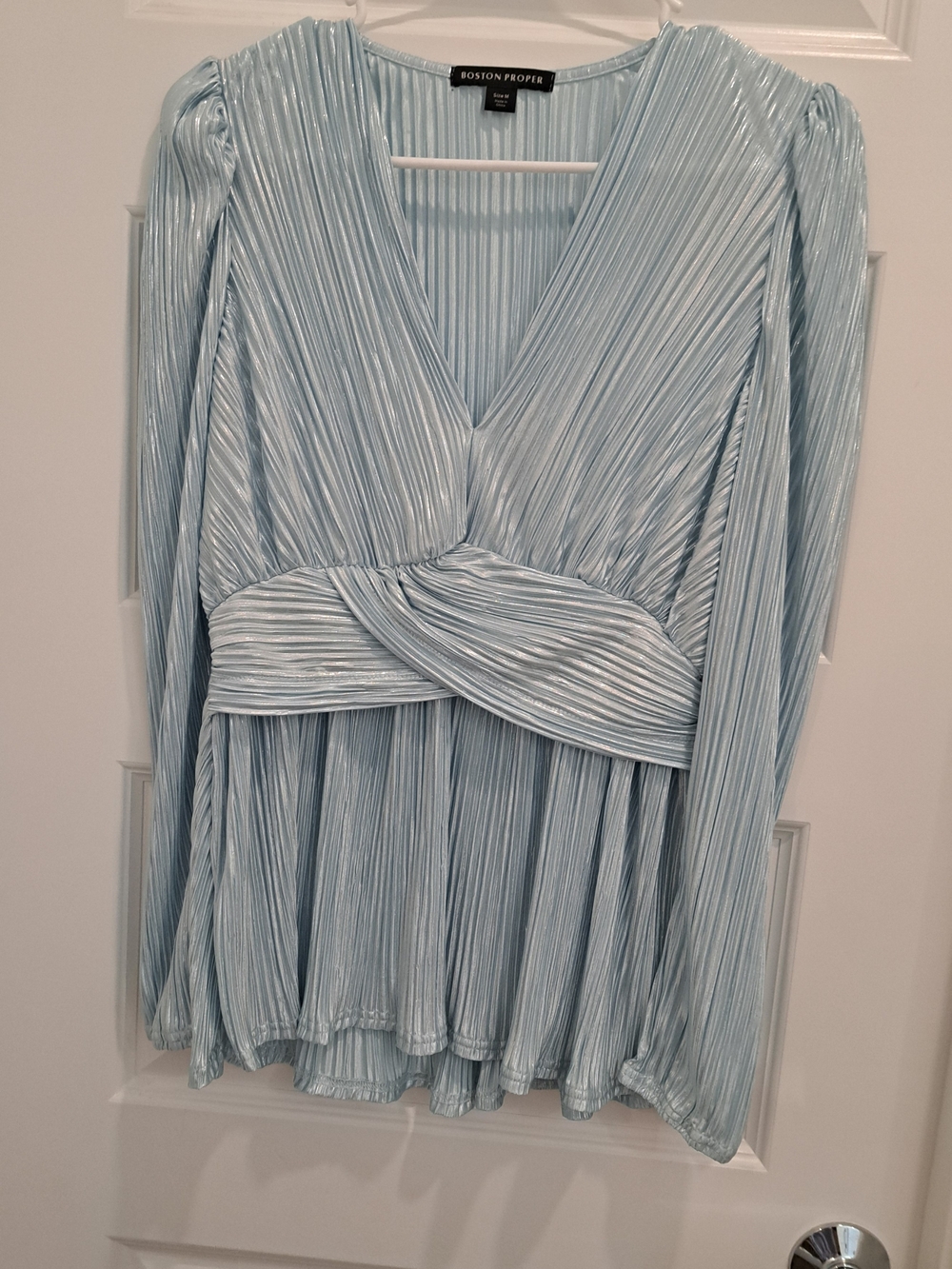Boston Proper Light Blue Pleated Twist-Waist Long Sleeve Blouse